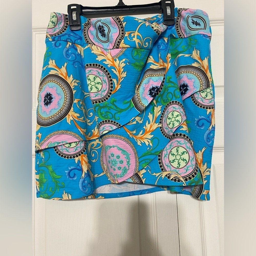 IBKUL women’s Debbie layered blue and Pink Patterned Mini Skort size XL